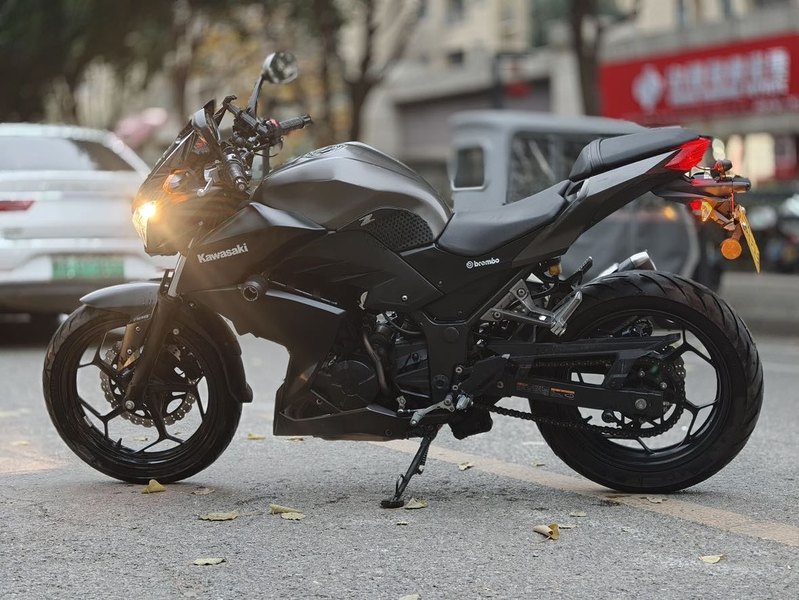 二手川崎Z 250 ABS