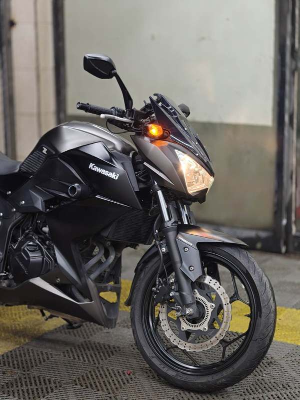 二手川崎Z 250 ABS