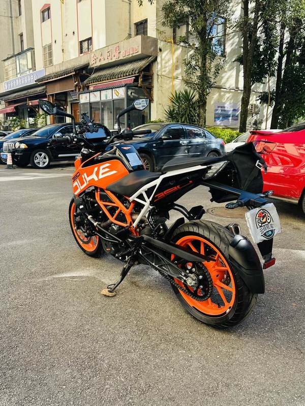 二手KTMR2R390 Duke