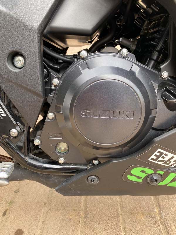 二手豪爵铃木GSX250R