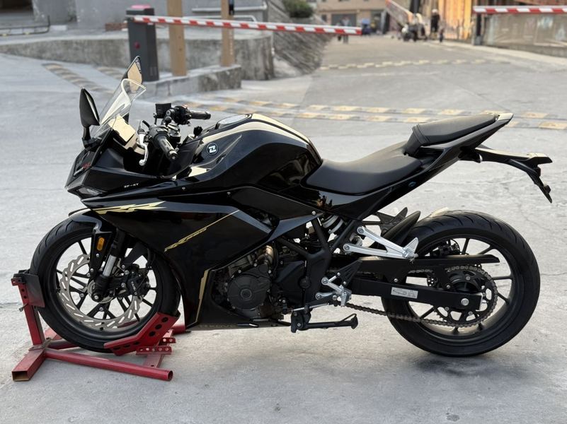 二手凯越250RR 刺鸟