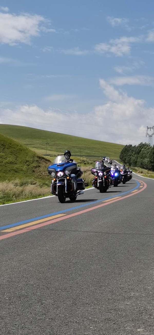 二手哈雷戴维森旗舰滑翔  Limited