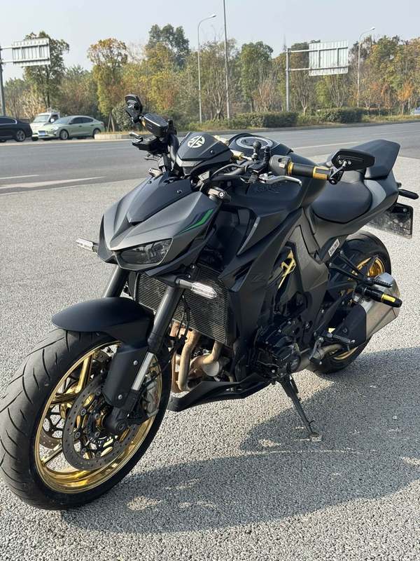 二手川崎Z1000