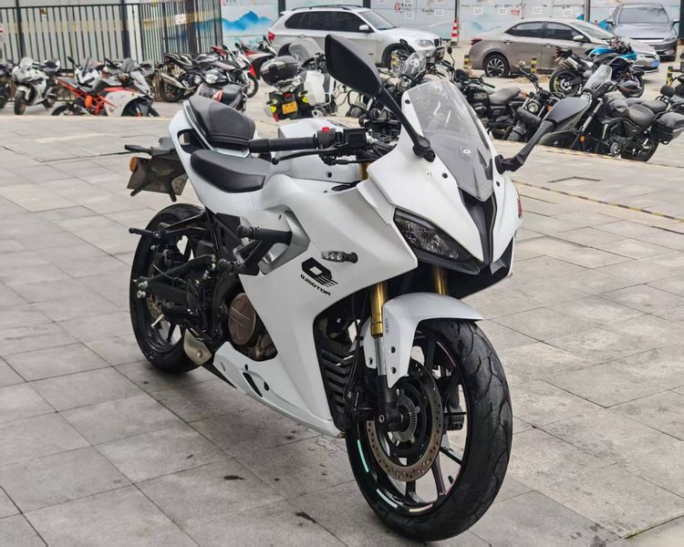 二手QJMOTOR赛250