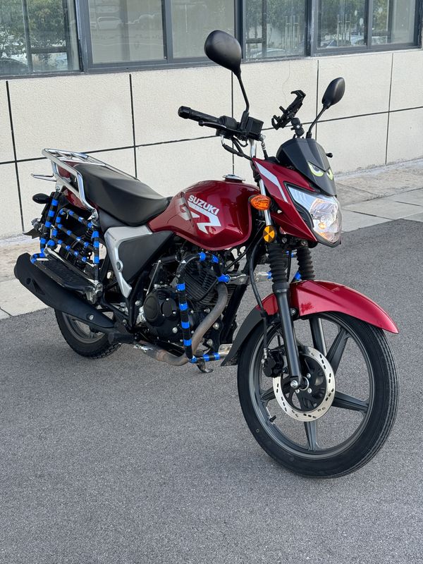 二手济南铃木悍刃150