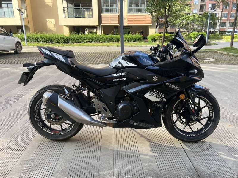 二手豪爵铃木GSX250R