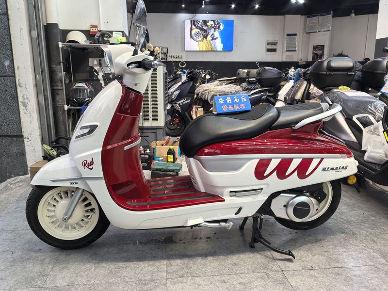 二手南方梦拉丽莎 飞戈