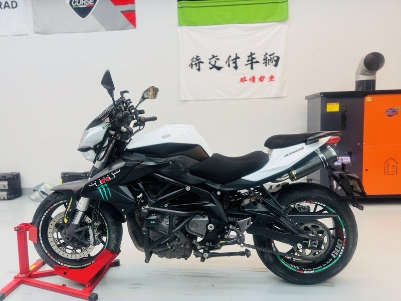 二手贝纳利TNT600i