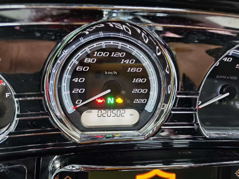 二手哈雷戴维森旗舰滑翔  Limited