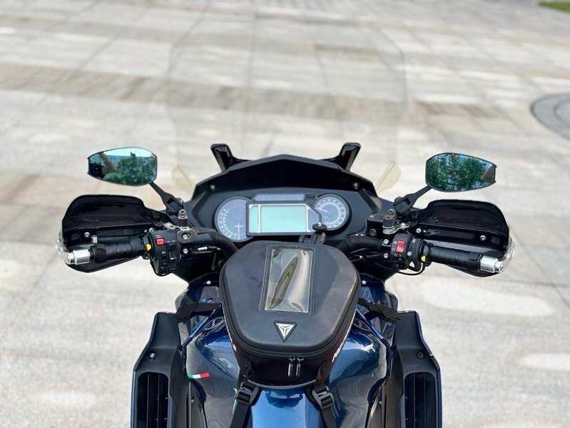 二手贝纳利600GC