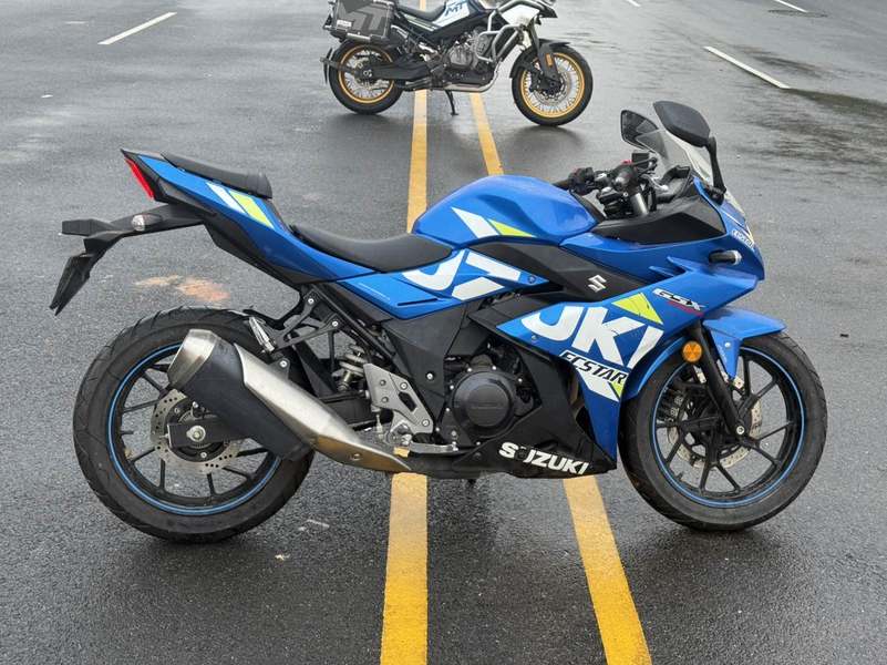 二手豪爵铃木GSX250R