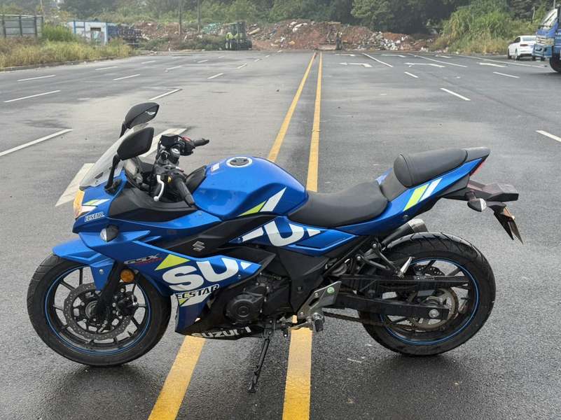 二手豪爵铃木GSX250R