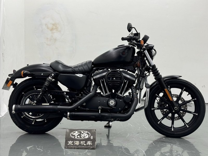 二手哈雷戴维森Iron883 硬汉