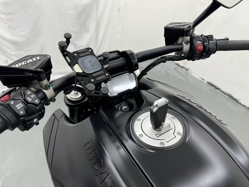 二手杜卡迪Diavel 