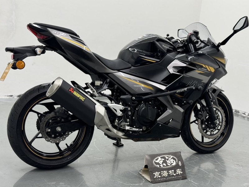 二手川崎Ninja 400