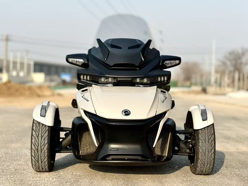 二手庞巴迪Spyder F3 