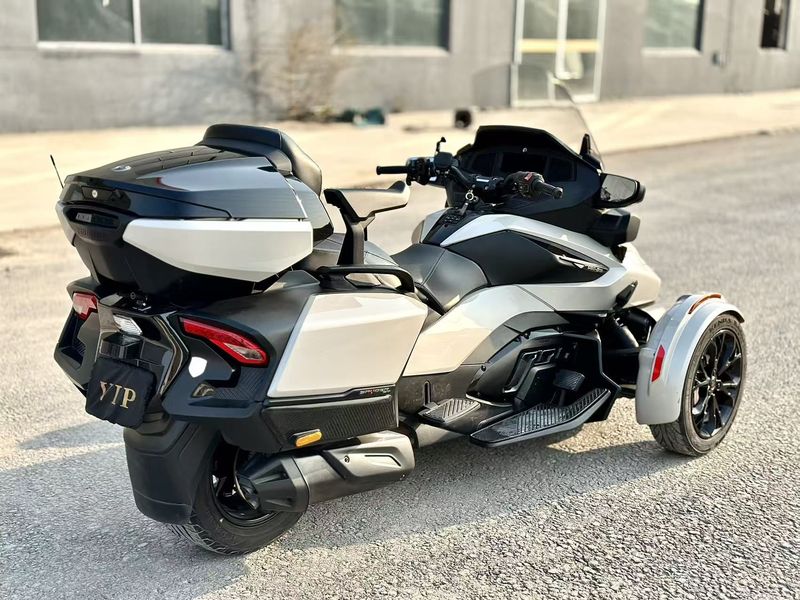 二手庞巴迪Spyder F3 