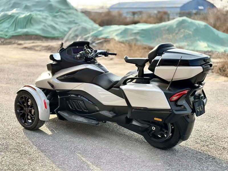 二手庞巴迪Spyder F3 