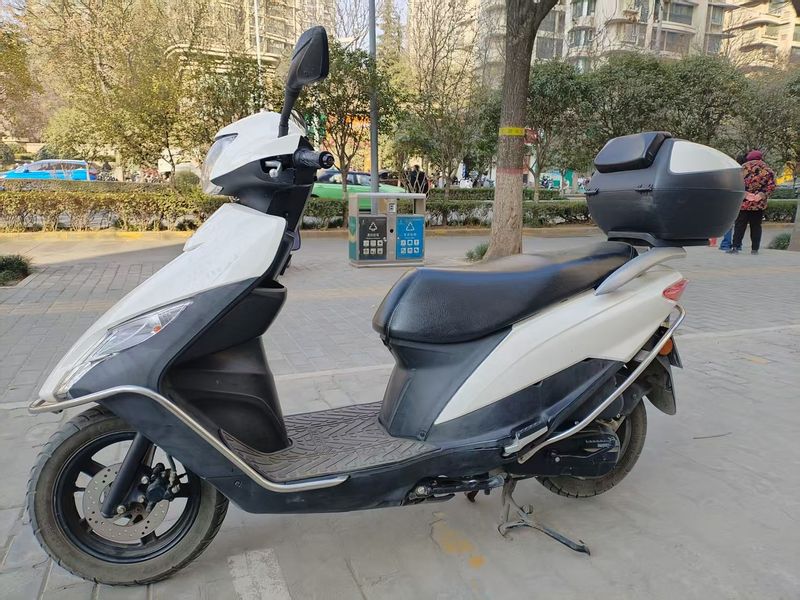 二手济南铃木优友 UU125i