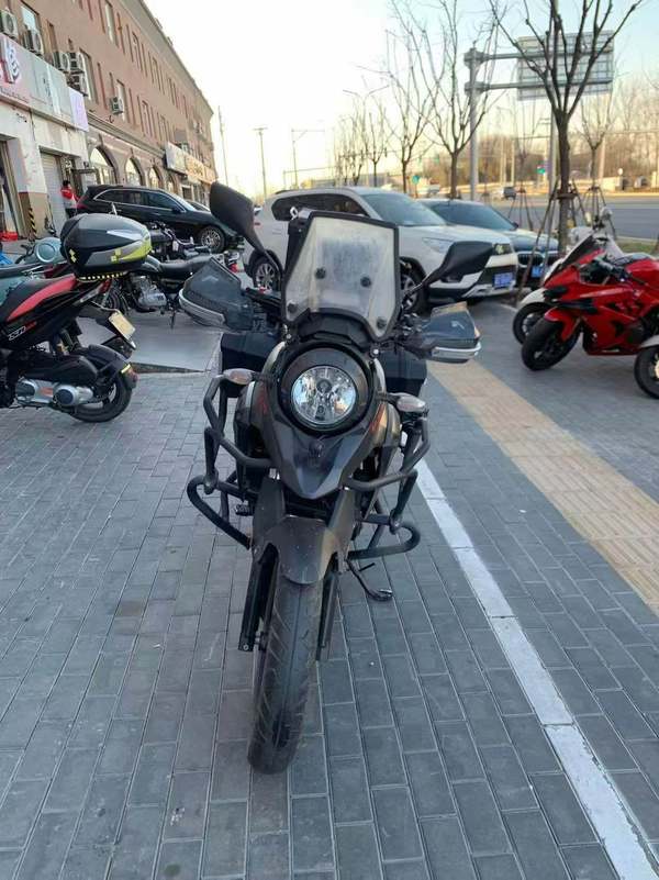 二手豪爵铃木DL250