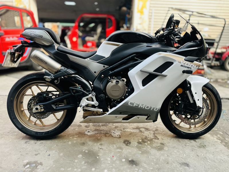 二手春风500SR VOOM