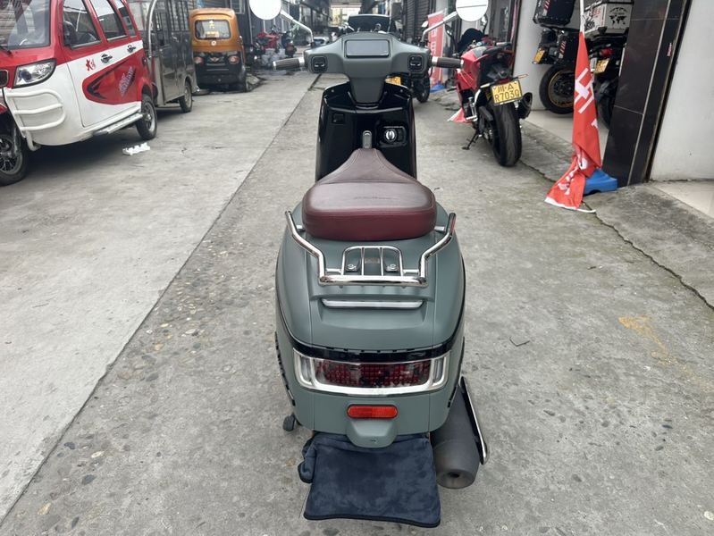 二手南方梦拉丽莎 Melalisa150