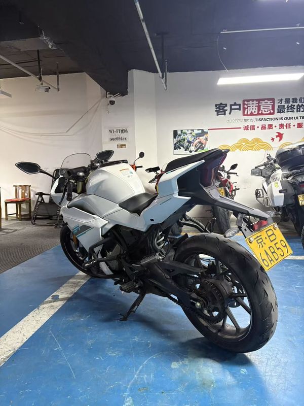 二手春风250SR