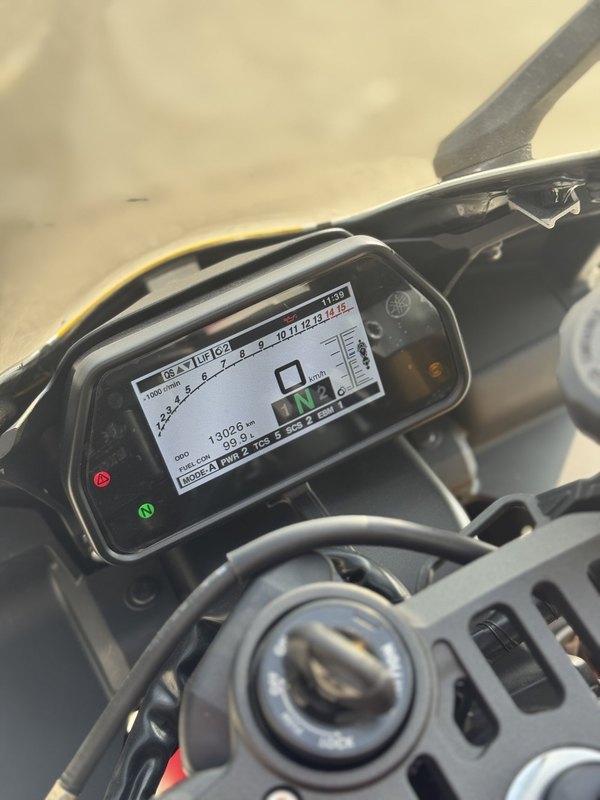 二手雅马哈YZF-R1