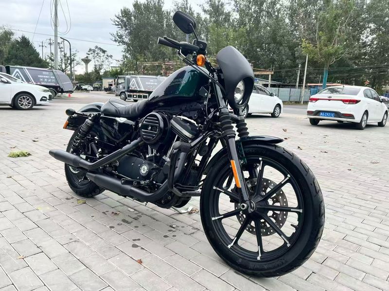 二手哈雷戴维森Iron883 硬汉