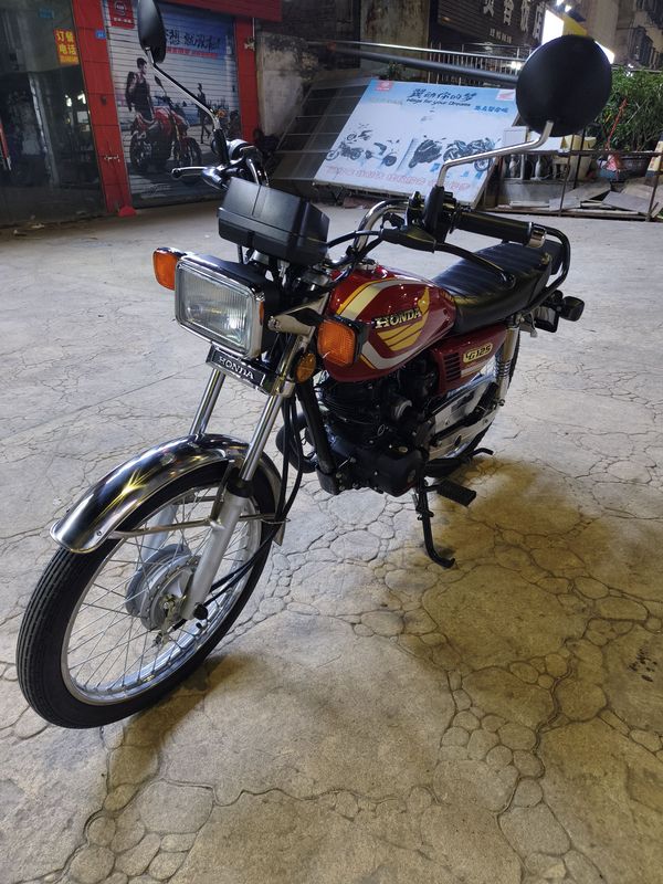 二手五羊本田CG125
