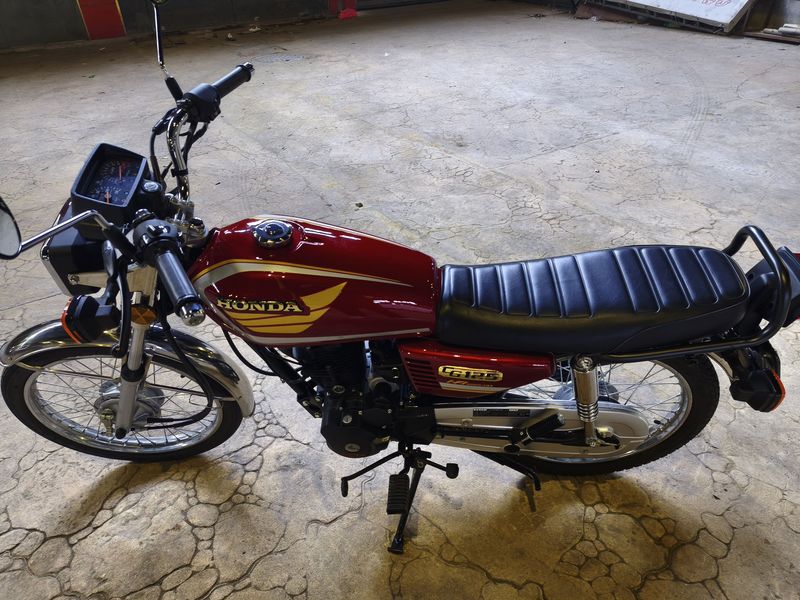 二手五羊本田CG125