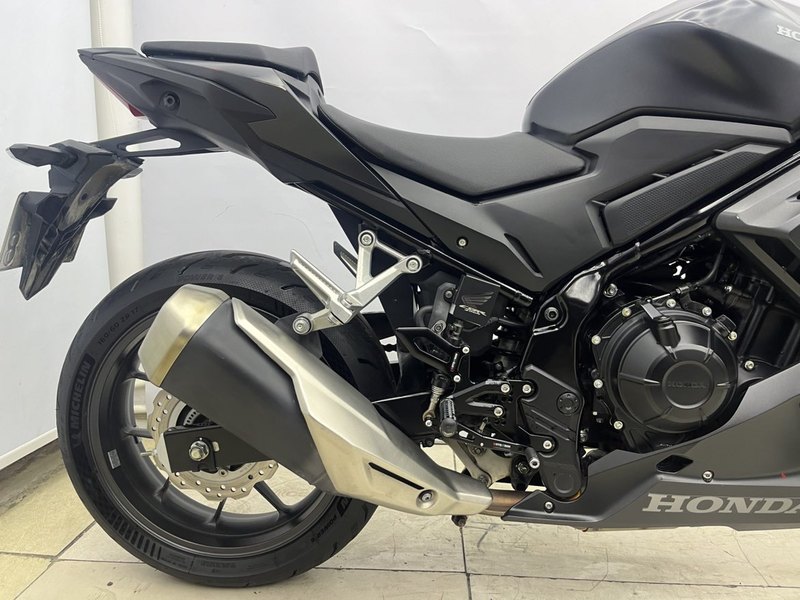 二手本田CBR400R