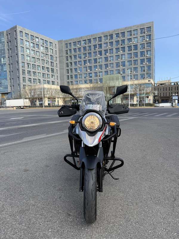 二手豪爵铃木DL250