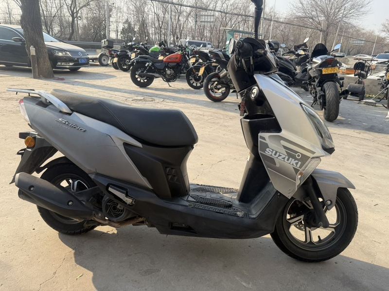 二手济南铃木UY125