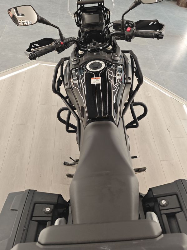 二手豪爵铃木DL250