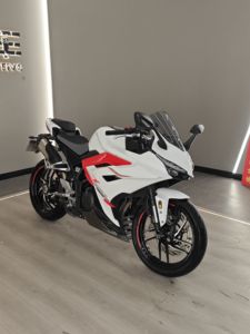 二手凯越350RR 赫雷兹