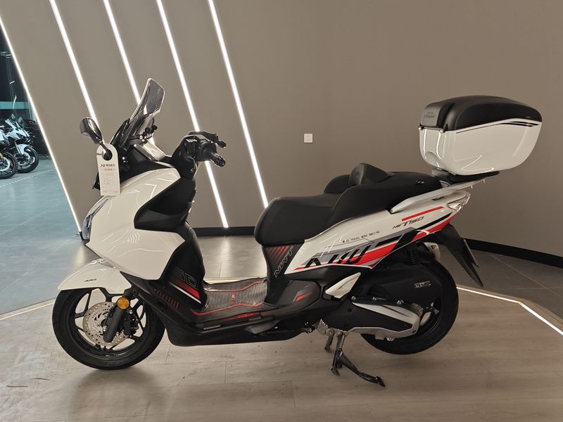 二手五羊本田NWT150