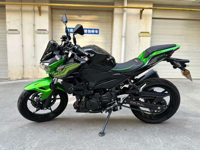 二手川崎Z400