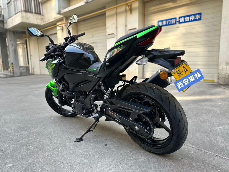 二手川崎Z400