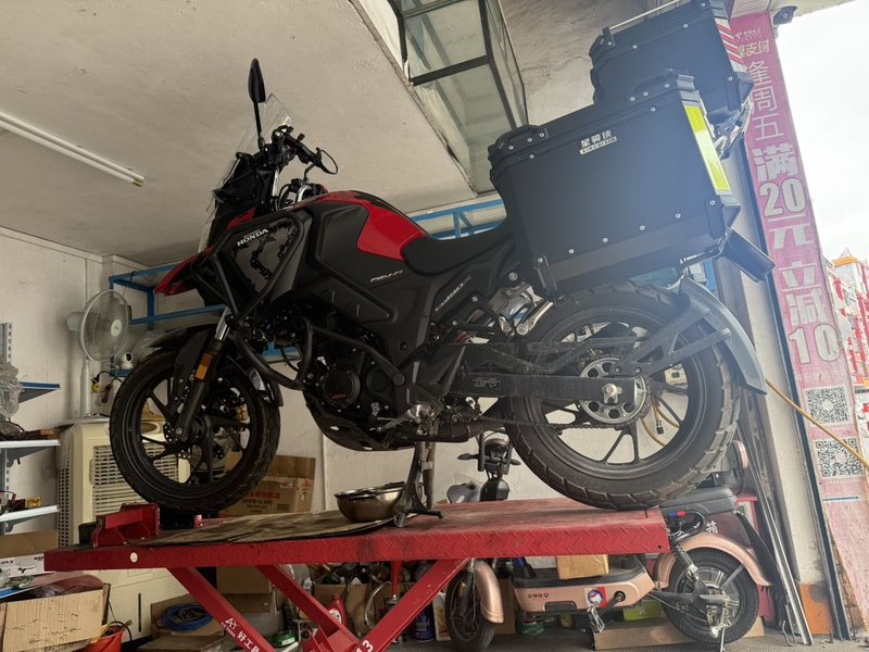 二手五羊本田猛鸷 CB190X