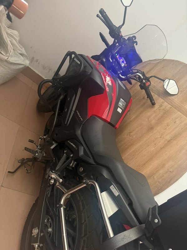 二手五羊本田猛鸷 CB190X