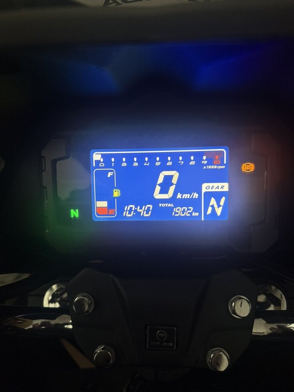 二手五羊本田猛鸷 CB190X