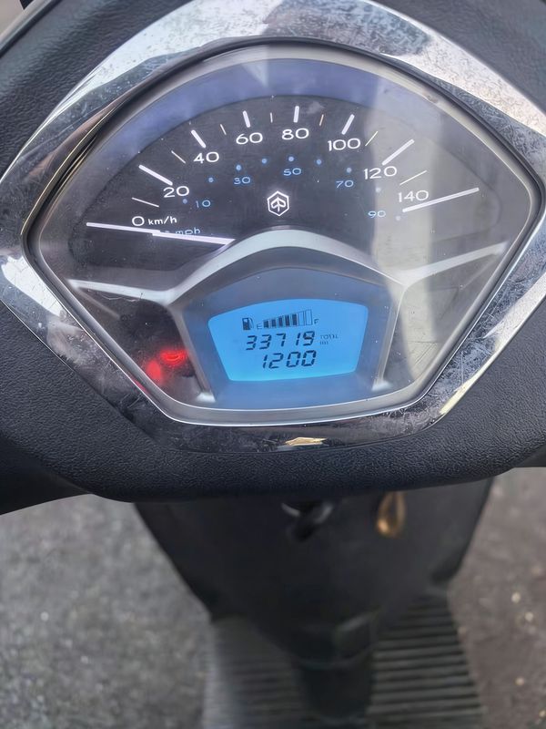 二手比亚乔Liberty 150