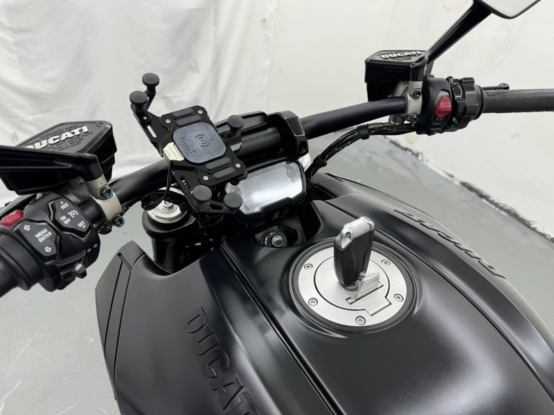 二手杜卡迪Diavel 