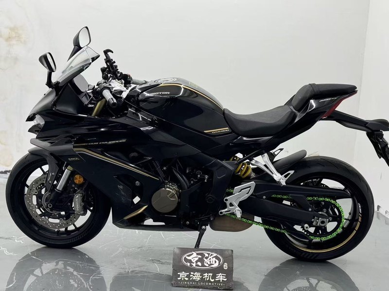 二手QJMOTOR赛800
