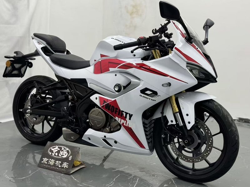 二手QJMOTOR赛250