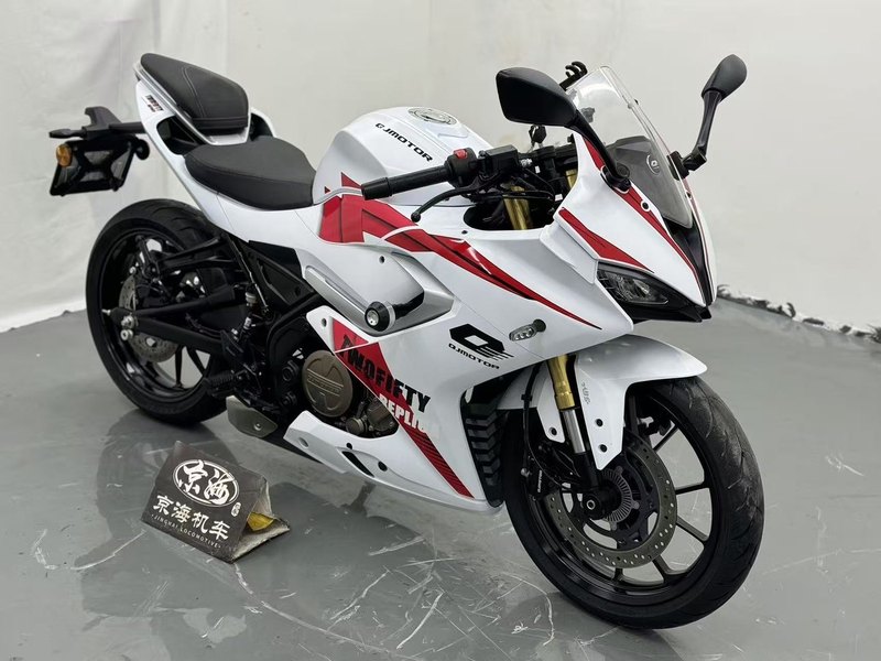 二手QJMOTOR赛250