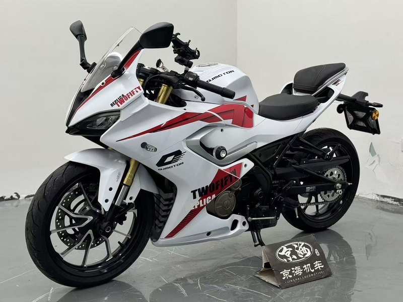 二手QJMOTOR赛250