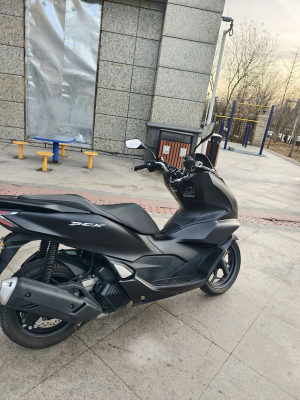 二手五羊本田PCX