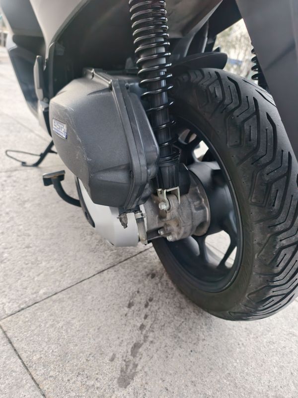 二手五羊本田PCX